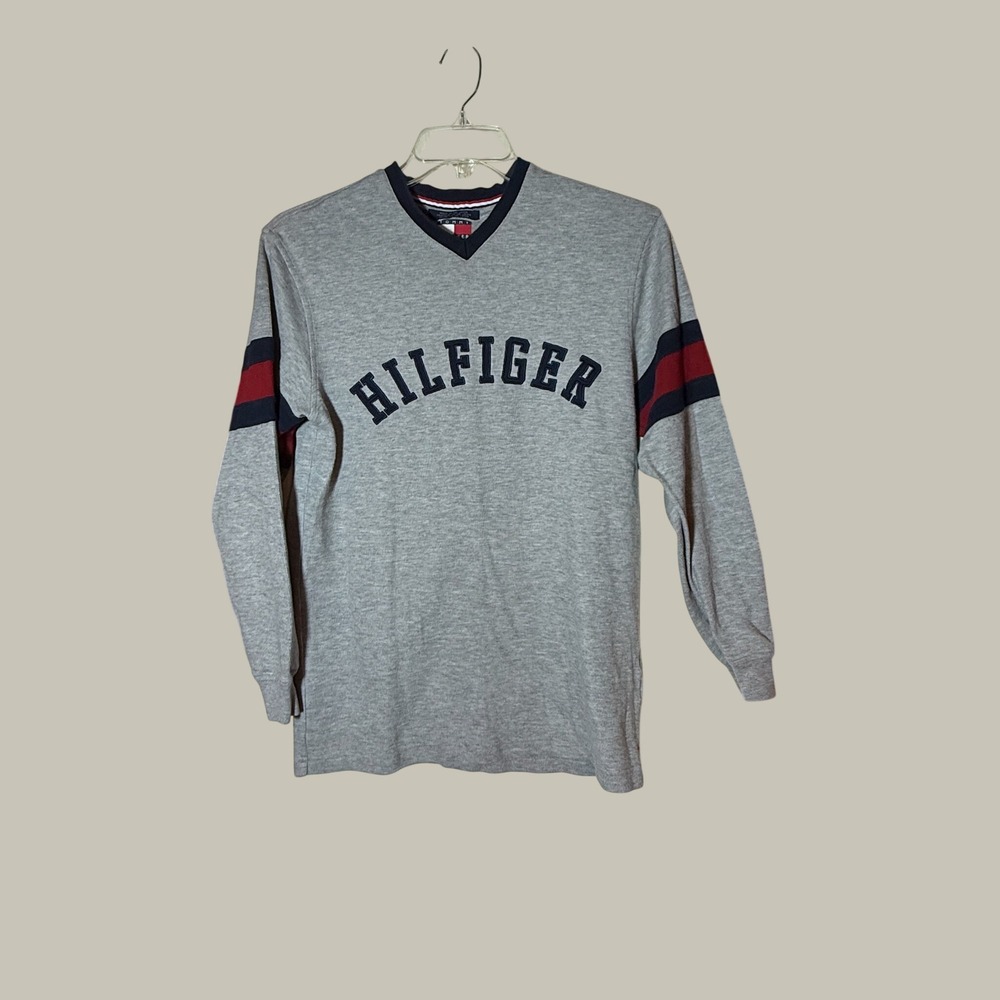 Tommy Hilfiger Mens V-Neck Long Sleeve Shirt Gray Red Blue Logo Size Small